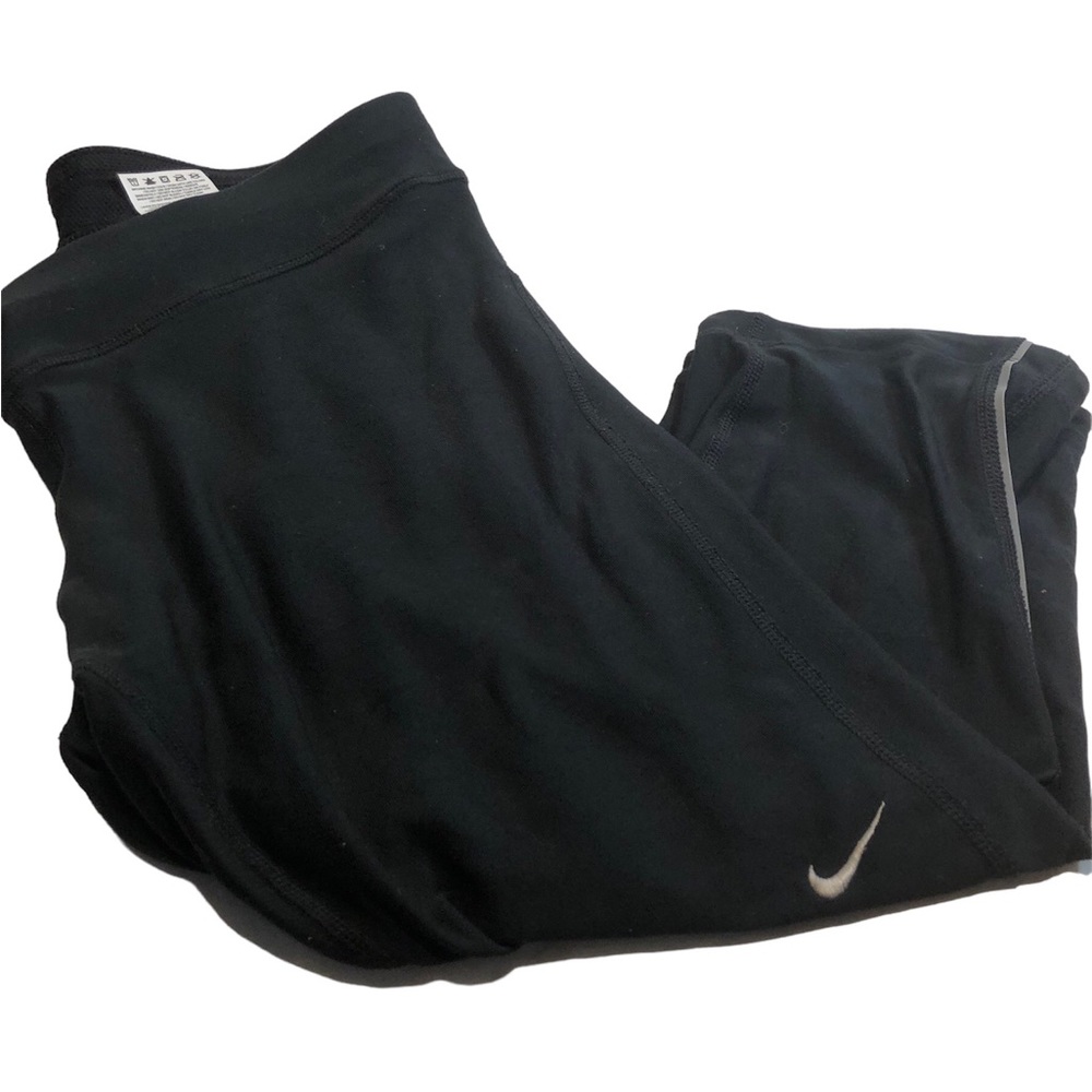 Nike Dri-fit Capri legging Medium, zip pocket back